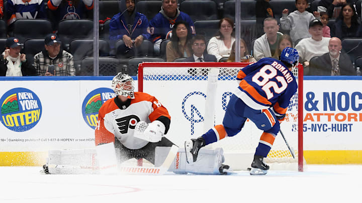 Philadelphia Flyers v New York Islanders