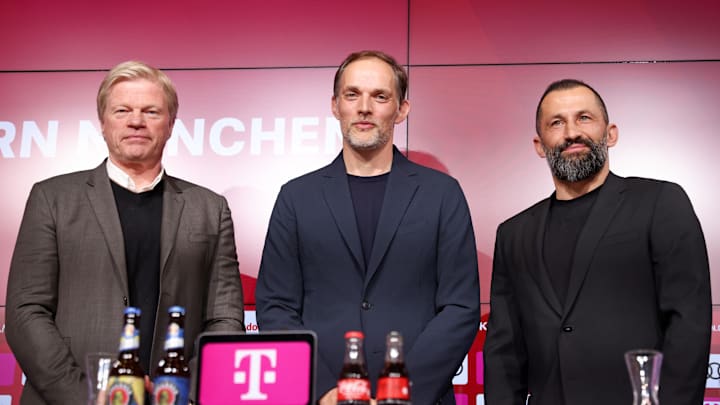 Tuchel (centro) já teria pedido 3 reforços ao Bayern de Munique