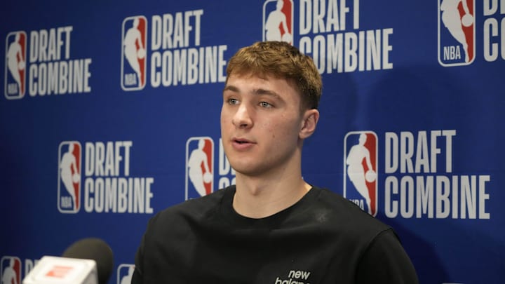 May 14, 2025; Chicago, Il, USA; Cooper Flagg talks to the media during the 2025 NBA Draft Combine at Marriott Marquis Chicago. Mandatory Credit: David Banks-Imagn Images May 14, 2025; Chicago, Il, USA; Cooper Flagg talks to the media during the 2025 NBA Draft Combine at Marriott Marquis Chicago. Mandatory Credit: David Banks-Imagn Images