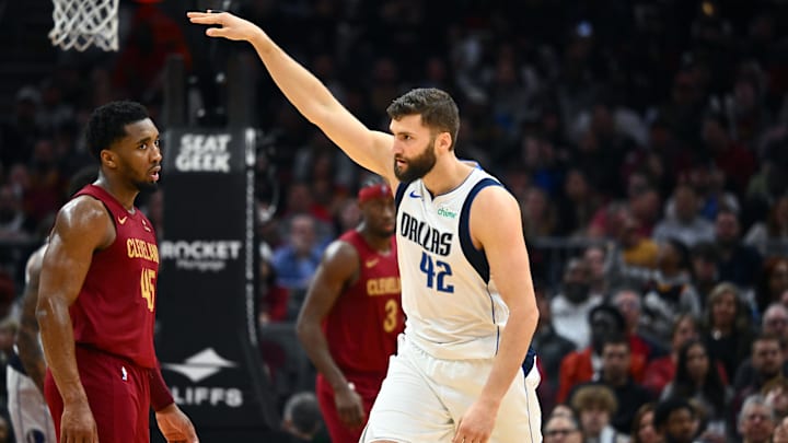 Dallas Mavericks v Cleveland Cavaliers