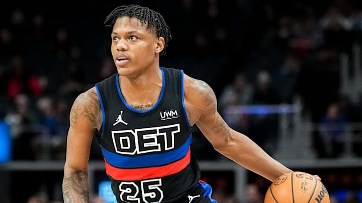 Minnesota Timberwolves v Detroit Pistons