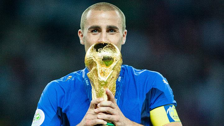 Zagueiro italiano, Fabio Cannavaro foi campeão do mundo e ganhou a Bola de Ouro