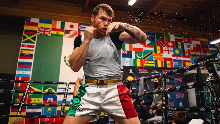 "Canelo" Álvarez se enfrentará a llunga Makabu en 2022