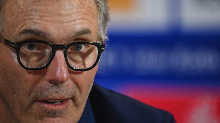 Laurent Blanc a été nommé à l'OL. Laurent Blanc a été nommé à l'OL.