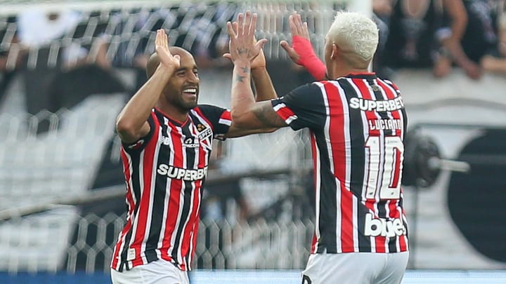 Lucas e Luciano podem jogar juntos? Esta foi uma das dúvidas do Tricolor em 2024 Lucas e Luciano podem jogar juntos? Esta foi uma das dúvidas do Tricolor em 2024