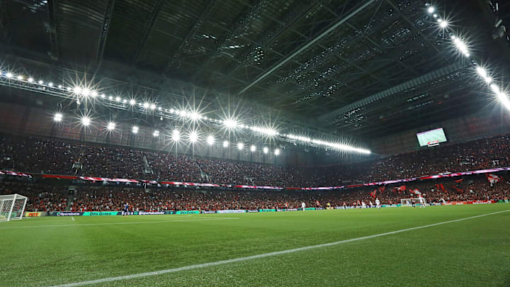 Flamengo lamenta episódios de violência após vitória sobre o Athletico: ‘Conduta deplorável e inaceitável’.