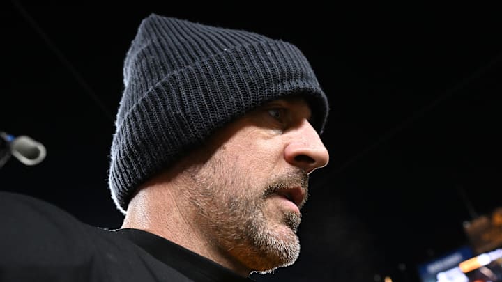 Pittsburgh Steelers quarterback Aaron Rodgers