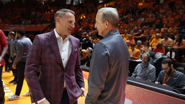 Alabama Head Coach Nate Oats and Tennessee Head Coach Rick Barnes speak before the game against Tennessee at Thompson-Boling Arena in Knoxville, TN on Saturday, Jan 20, 2024. Alabama Head Coach Nate Oats and Tennessee Head Coach Rick Barnes speak before the game against Tennessee at Thompson-Boling Arena in Knoxville, TN on Saturday, Jan 20, 2024.