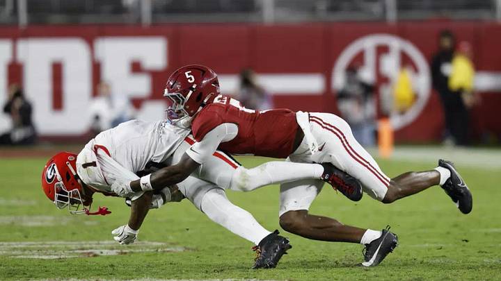 Alabama Defensive Back Dijon Lee Jr. (5) in action against Georgia at Bryant-Denny Stadium in Tuscaloosa, AL on Saturday, Oct 10, 2026. Alabama Defensive Back Dijon Lee Jr. (5) in action against Georgia at Bryant-Denny Stadium in Tuscaloosa, AL on Saturday, Oct 10, 2026.