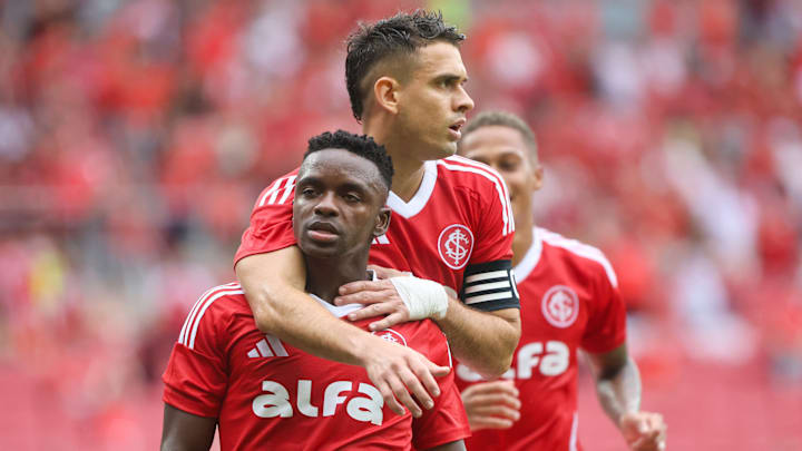 Colombiano foi capitão do Inter contra o Monsoon