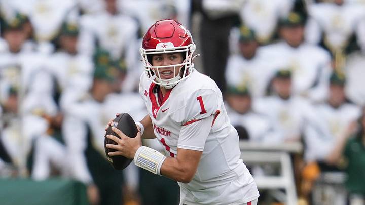 Nov 29, 2025; Waco, Texas, USA; Houston Cougars quarterback Conner Weigman (1) in action during the second half against the Baylor Bears at McLane Stadium. Mandatory Credit: Chris Jones-Imagn Images Nov 29, 2025; Waco, Texas, USA; Houston Cougars quarterback Conner Weigman (1) in action during the second half against the Baylor Bears at McLane Stadium. Mandatory Credit: Chris Jones-Imagn Images