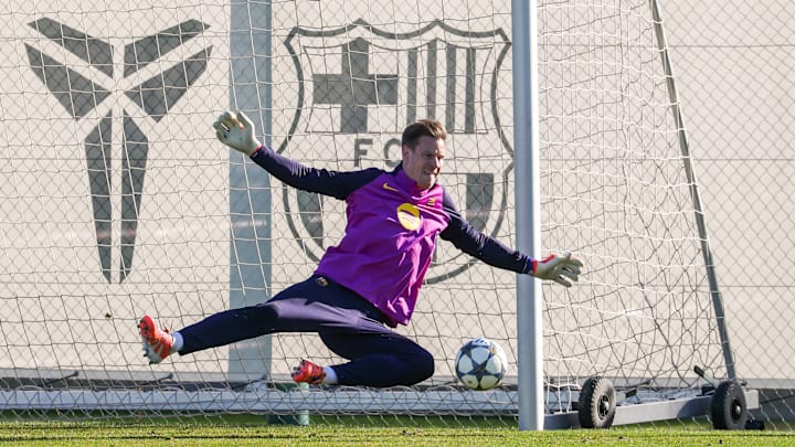 FBL-EUR-C1-BARCELONA-TRAINING FBL-EUR-C1-BARCELONA-TRAINING