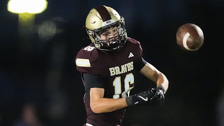 Brebeuf Jesuit Preparatory is one of two new team's in this week's Top 25 Indiana High School Football State Rankings. The Braves jump in at No. 13.
