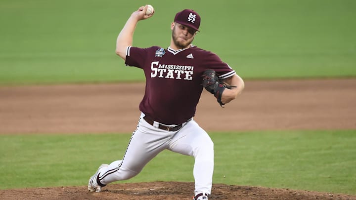 Jun 30, 2021; Omaha, Nebraska, USA; Mississippi St. Bulldogs pitcher Landon Sims (23) pitches against the Vanderbilt Commodores in the eighth inning at TD Ameritrade Park. Mandatory Credit: Steven Branscombe-Imagn Images Jun 30, 2021; Omaha, Nebraska, USA; Mississippi St. Bulldogs pitcher Landon Sims (23) pitches against the Vanderbilt Commodores in the eighth inning at TD Ameritrade Park. Mandatory Credit: Steven Branscombe-Imagn Images
