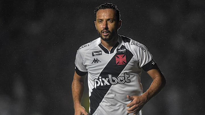 Vasco, Bahia, Ituano e Sport ainda sonham com o acesso à Série A do Campeonato Brasileiro. Vasco, Bahia, Ituano e Sport ainda sonham com o acesso à Série A do Campeonato Brasileiro.