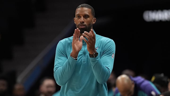Charlotte Hornets, Charles Lee