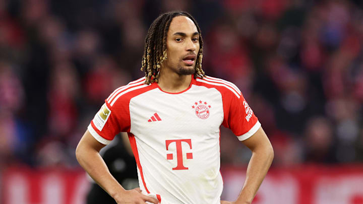 Sacha Boey - Bayern Munich