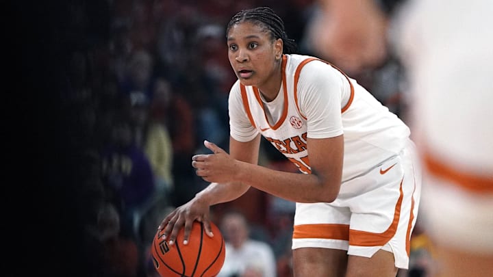 Feb 5, 2026; Austin, Texas, USA;  Texas Longhorns forward Madison Booker (35) sets the play during the second half against the LSU Tigers at Moody Center.