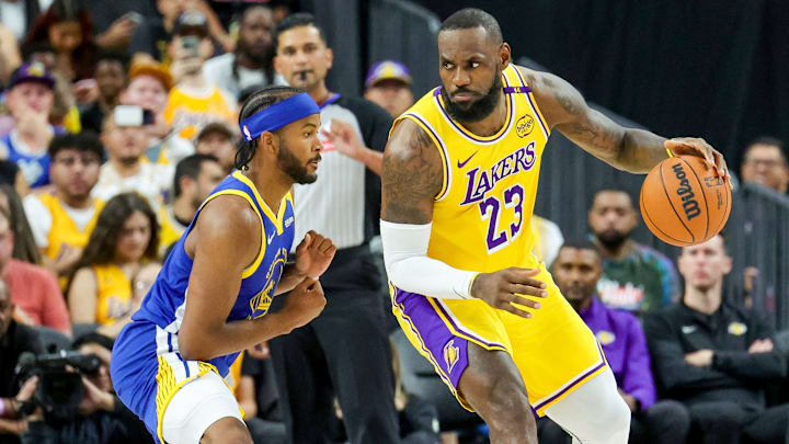 Golden State Warriors y Los Angeles Lakers, con LeBron James en la duela, también se enfrentaron el pasado martes en la pretemporada de la NBA
