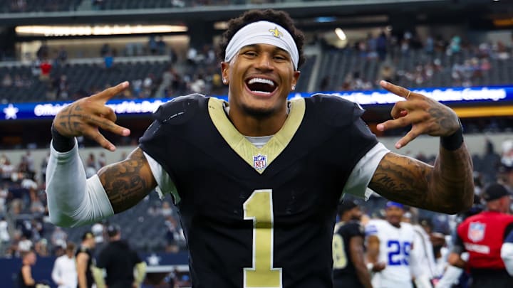 Sep 15, 2024; Arlington, Texas, USA; New Orleans Saints cornerback Alontae Taylor (1) reacts after the game against the Dallas Cowboys at AT&T Stadium. Mandatory Credit: Kevin Jairaj-Imagn Images Sep 15, 2024; Arlington, Texas, USA; New Orleans Saints cornerback Alontae Taylor (1) reacts after the game against the Dallas Cowboys at AT&T Stadium. Mandatory Credit: Kevin Jairaj-Imagn Images