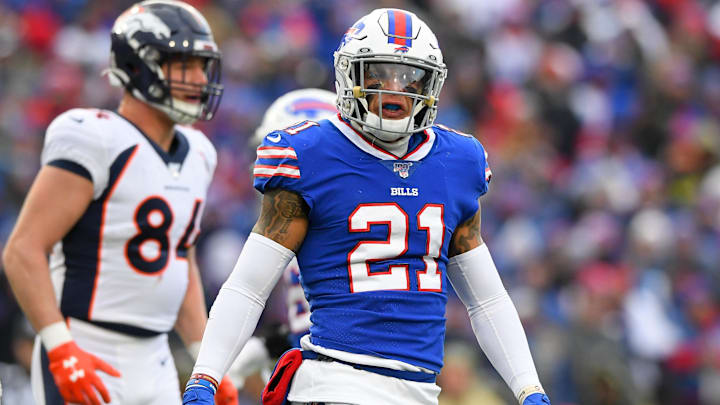 Buffalo Bills free safety Jordan Poyer (21) reacts to a special teams play against the Denver Broncos during the third quarter at New Era Field. 