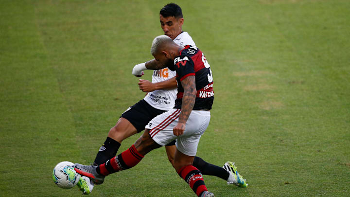 Flamengo e Atlético-MG se enfrentam pelo Campeonato Brasileiro neste final de semana 