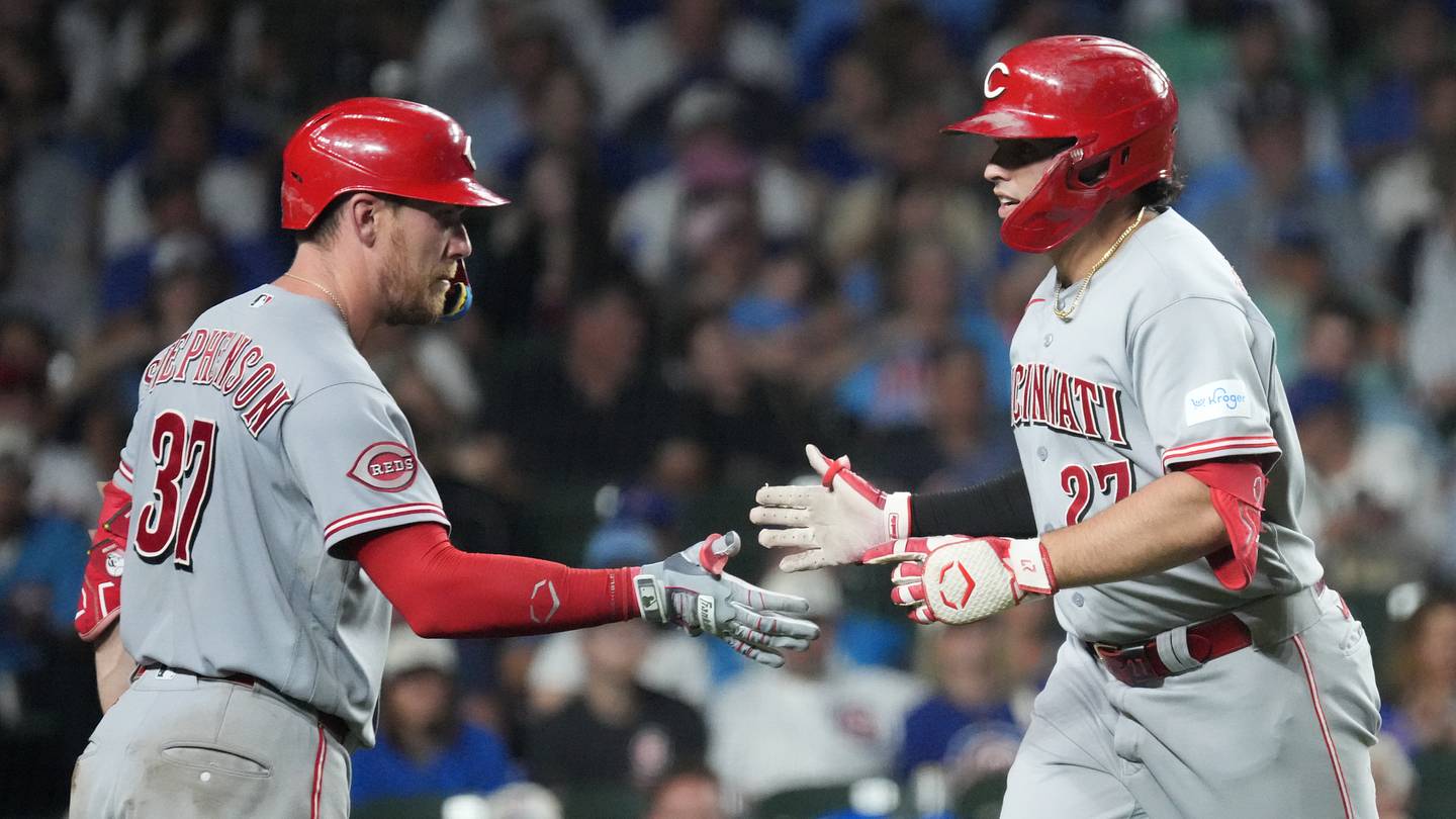 Joey Votto Offers Strong Endorsement of Sal Stewart on Sunday Night Baseball