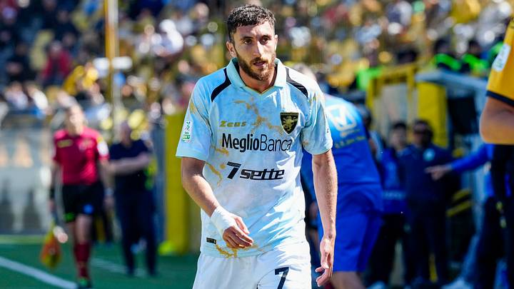 SS Juve Stabia v Frosinone Calcio - Serie B SS Juve Stabia v Frosinone Calcio - Serie B