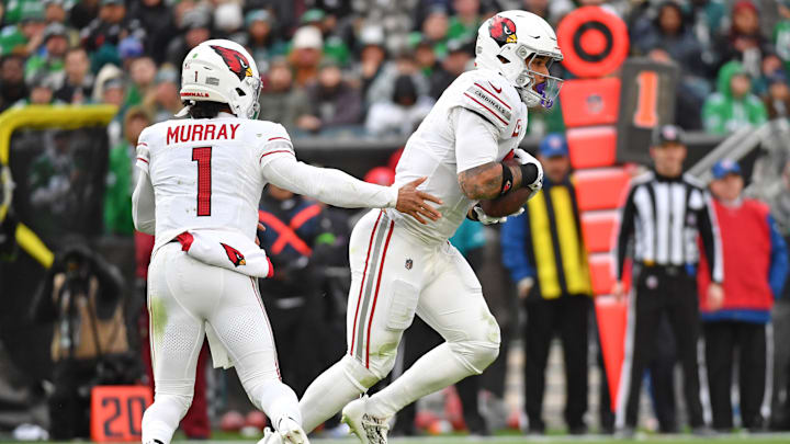 Dec 31, 2023; Philadelphia, Pennsylvania, USA; Arizona Cardinals quarterback Kyler Murray (1) hands