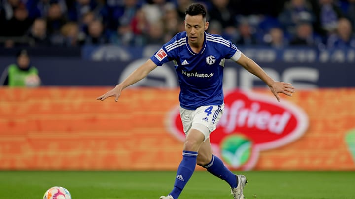 Maya Yoshida Maya Yoshida