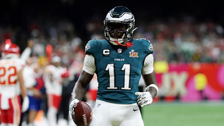 Feb 9, 2025; New Orleans, LA, USA; Philadelphia Eagles wide receiver A.J. Brown (11) reacts after making a catch against the Kansas City Chiefs during the first half of Super Bowl LIX at Caesars Superdome. Feb 9, 2025; New Orleans, LA, USA; Philadelphia Eagles wide receiver A.J. Brown (11) reacts after making a catch against the Kansas City Chiefs during the first half of Super Bowl LIX at Caesars Superdome.