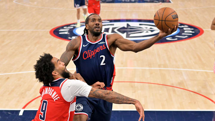 Clippers star Kawhi Leonard continued his hot stretch of play on Wednesday night.