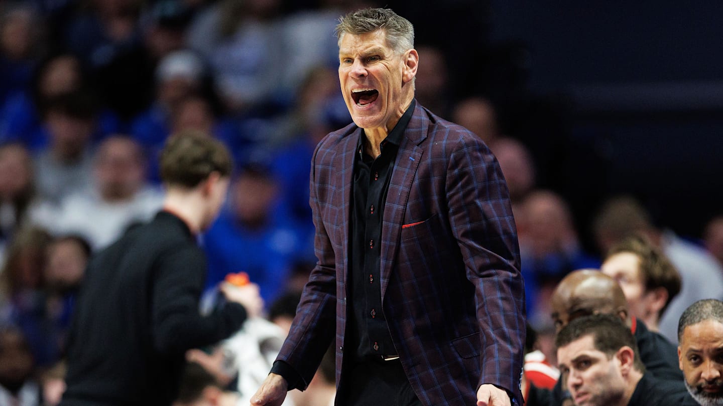 Sooners face No. 15 Vanderbilt as losing streak flirts with infamy