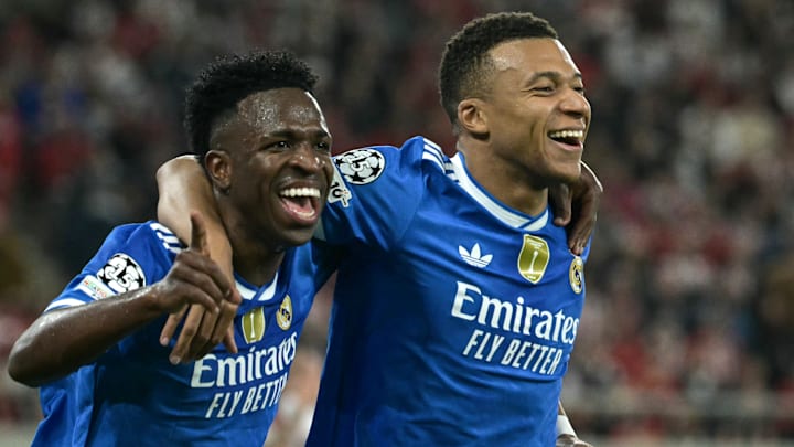 Vini Jr deu duas assistências para Mbappé Vini Jr deu duas assistências para Mbappé