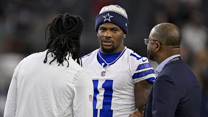 Dallas Cowboys defensive end Micah Parsons looks on before the game against the Baltimore Ravens at AT&T Stadium. 
