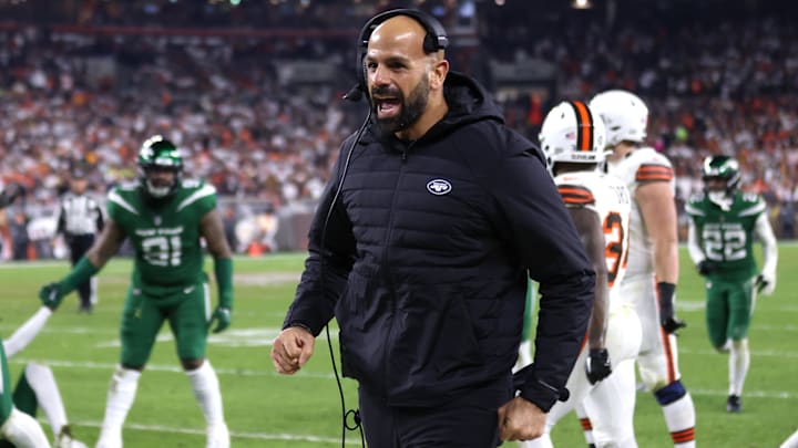 Dec 28, 2023; Cleveland, Ohio, USA; New York Jets head coach Robert Saleh Dec 28, 2023; Cleveland, Ohio, USA; New York Jets head coach Robert Saleh