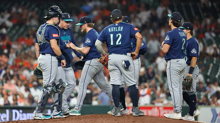 Aug 16, 2026; Houston, Texas, USA; Seattle Mariners pitcher Gabe Speier (55) is taken out of the game againsnt the Houston Astros in the eighth inning at Daikin Park. Mandatory Credit: Thomas Shea-Imagn Images Aug 16, 2026; Houston, Texas, USA; Seattle Mariners pitcher Gabe Speier (55) is taken out of the game againsnt the Houston Astros in the eighth inning at Daikin Park. Mandatory Credit: Thomas Shea-Imagn Images