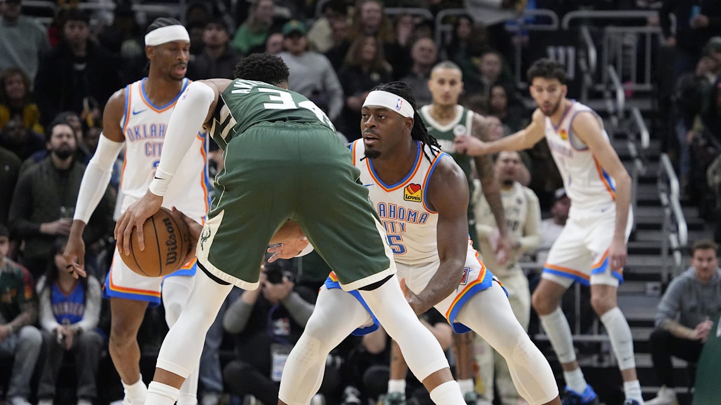 Giannis Antetokounmpo Has Bleak Assessment of Bucks After Suffering Latest Blowout