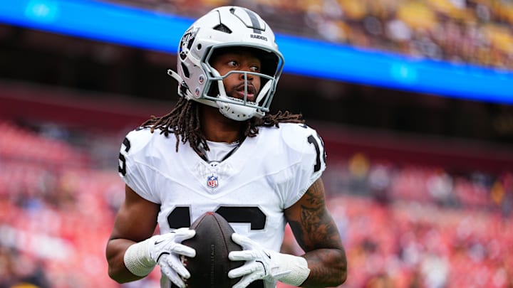 Las Vegas Raiders v Washington Commanders