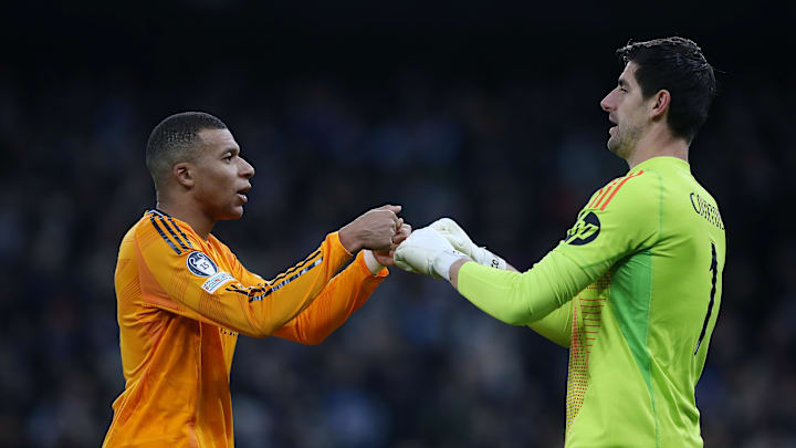 Kylian Mbappé y Thibaut Courtois, Real Madrid Kylian Mbappé y Thibaut Courtois, Real Madrid