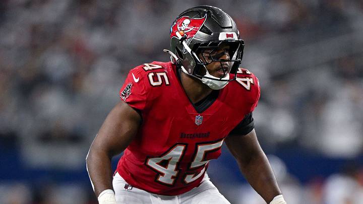 Oct 8, 2026; Arlington, Texas, USA; Tampa Bay Buccaneers linebacker Josiah Trotter (45) gets into position during the game between the Cowboys and the Buccaneers at AT&T Stadium. Mandatory Credit: Jerome Miron-Imagn Images Oct 8, 2026; Arlington, Texas, USA; Tampa Bay Buccaneers linebacker Josiah Trotter (45) gets into position during the game between the Cowboys and the Buccaneers at AT&T Stadium. Mandatory Credit: Jerome Miron-Imagn Images