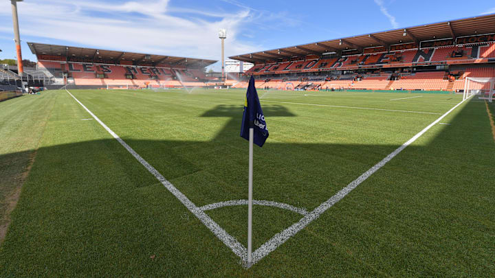 Les acteurs de la Ligue 1 et Ligue 2 porteront un maillot spécial