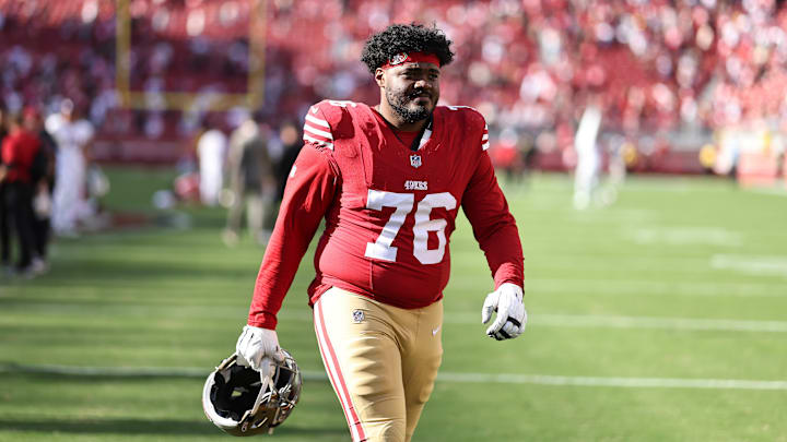 San Francisco 49ers offensive lineman Jaylon Moore (76)