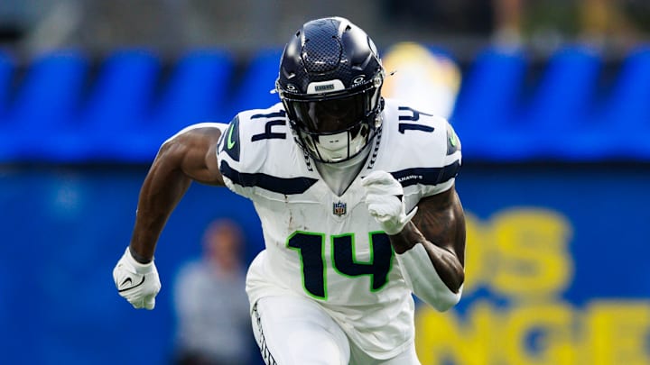 Seattle Seahawks v Los Angeles Rams
