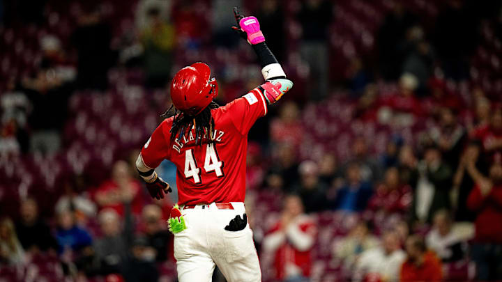 Cincinnati Reds shortstop Elly De La Cruz (44) crosses home plate after hitting a home run in the