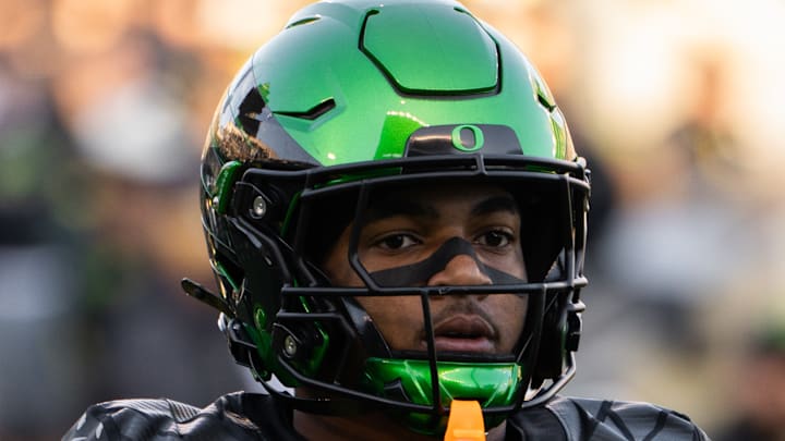 Oregon Ducks USC Trojans game jordon davison uniforms nike phil knight autzen stadium eugene dan lanning lincoln riley NIL Oregon Ducks USC Trojans game jordon davison uniforms nike phil knight autzen stadium eugene dan lanning lincoln riley NIL