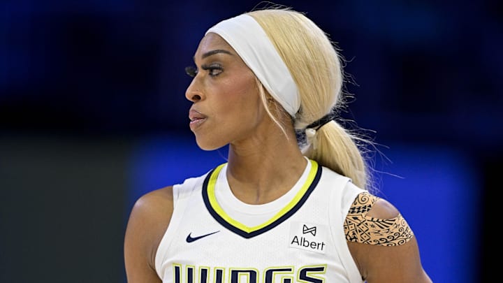 Jul 28, 2025; Arlington, Texas, USA; Dallas Wings guard DiJonai Carrington (21) in action during the game between the Dallas Wings and the New York Liberty at College Park Center. Mandatory Credit: Jerome Miron-Imagn Images Jul 28, 2025; Arlington, Texas, USA; Dallas Wings guard DiJonai Carrington (21) in action during the game between the Dallas Wings and the New York Liberty at College Park Center. Mandatory Credit: Jerome Miron-Imagn Images