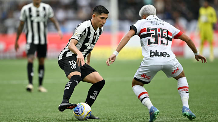 Botafogo visita o Morumbis para encarar o SPFC