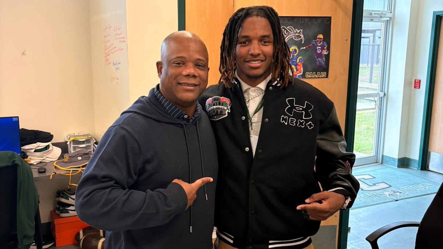 Top Ole Miss Football Target, Nation's No. 5 Athlete Predicted to Commit To SEC Foe