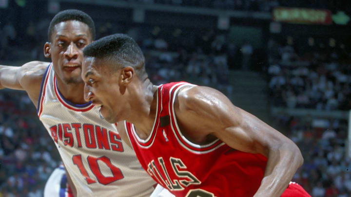 1992; Auburn Hills, MI, USA  FILE PHOTO; Scottie Pippen of the Chicago Bulls drives to the basket guarded by Detroit Pistons forward Dennis Rodman (10) 